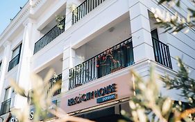 Belci City House